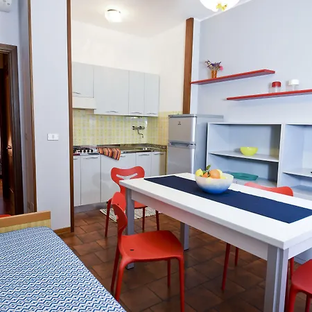 Orchidea Aparthotel 4*