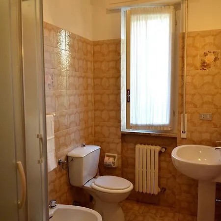 Orchidea Aparthotel 3*