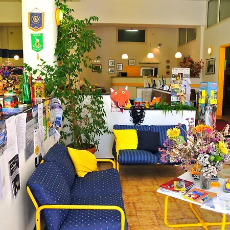 شقة فندقية Orchidea 4*