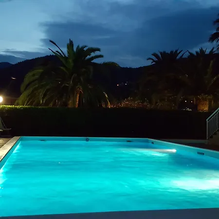 Orchidea 4* بيترا ليغوري