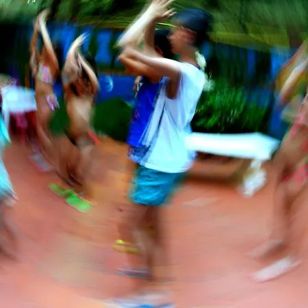 Orchidea شقة فندقية 4*